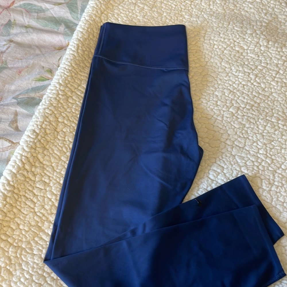 NAVY Nike One Leggings